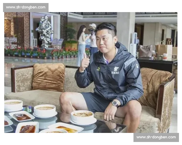 镇江门神沈帅帅采访邀约爆棚：电话被 “打爆”