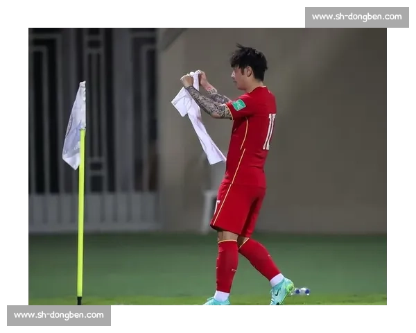 历史新篇！世界杯半决赛，创造属于我们的足球记忆！